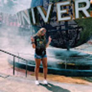 Meet your Posher, Abby